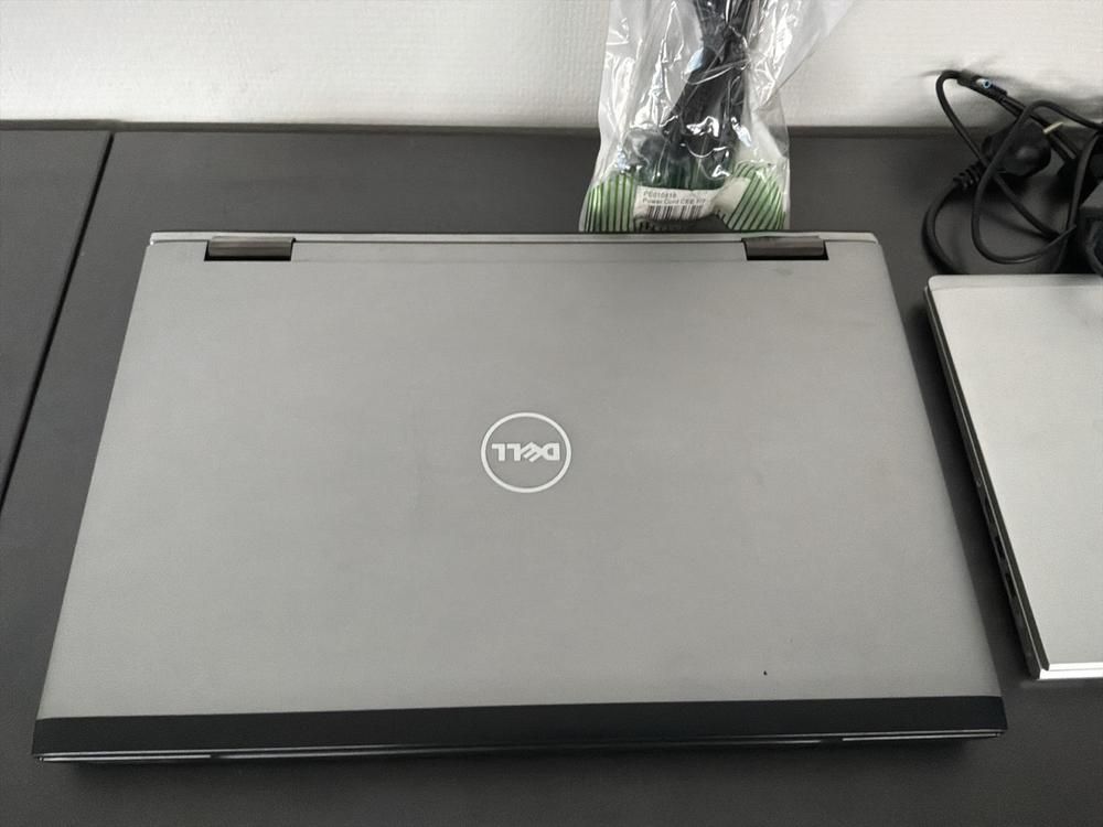 HP PROBOOK intel CORE i5 & DELL VOSTRA intel inside CORE i5