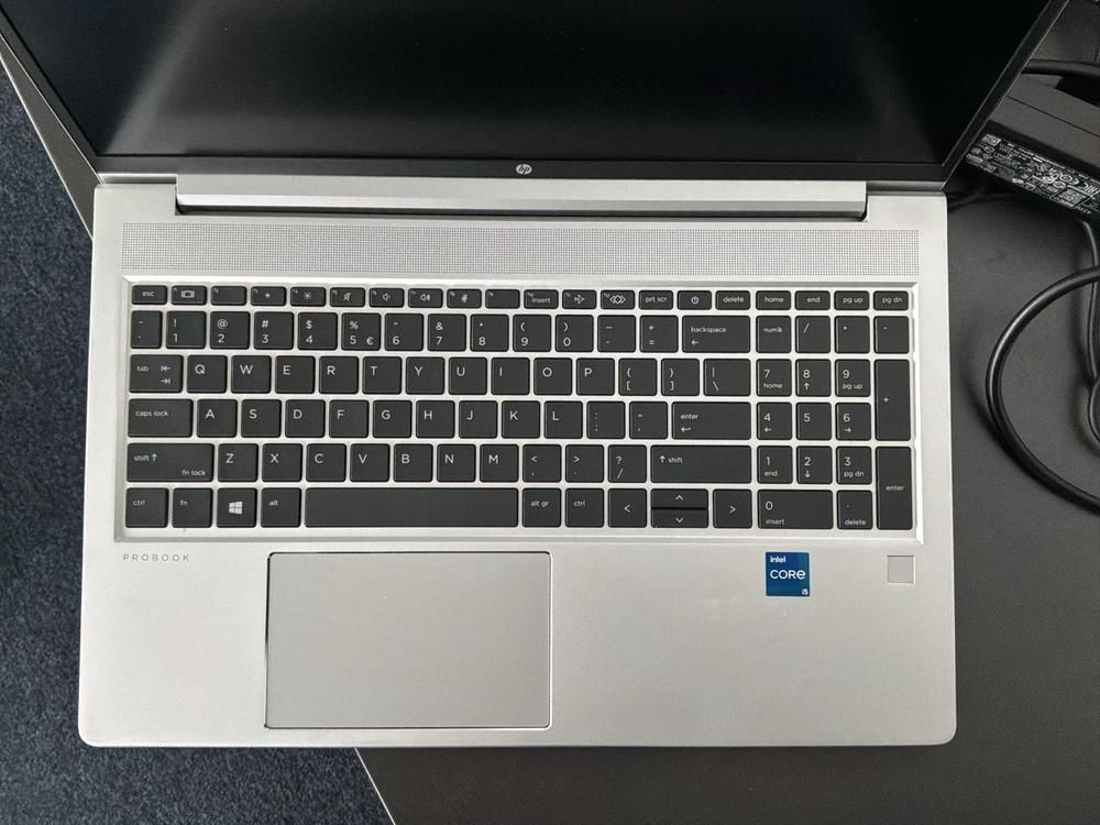 HP PROBOOK intel CORE i5 & DELL VOSTRA intel inside CORE i5