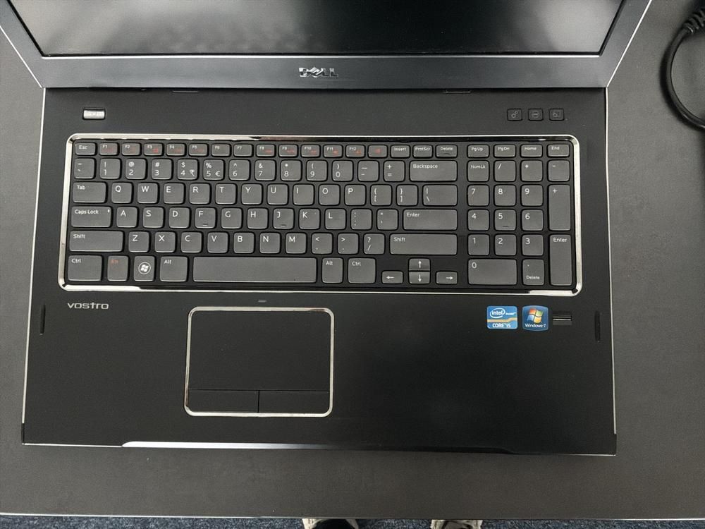 HP PROBOOK intel CORE i5 & DELL VOSTRA intel inside CORE i5