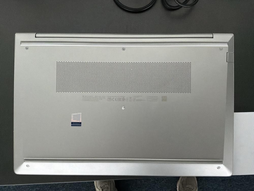 HP PROBOOK intel CORE i5 & DELL VOSTRA intel inside CORE i5