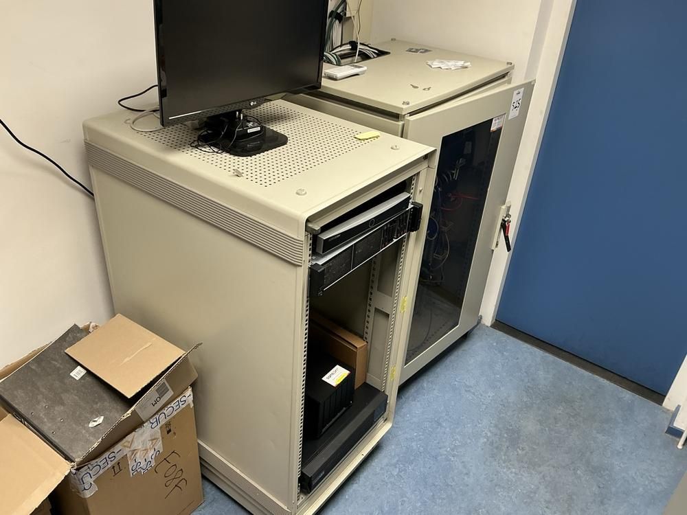 Server