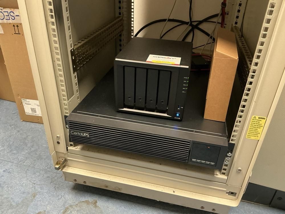 Server