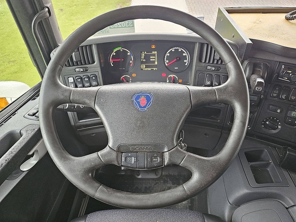 SCANIA P230 6x2*4 airco nl-truck
