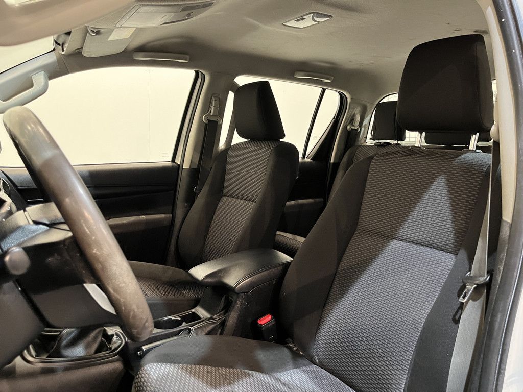 Toyota HiLux 2.4 D-4D Double Cab 150 PK 4X4 / Airco / Trekhaak / 46.275 KM !!