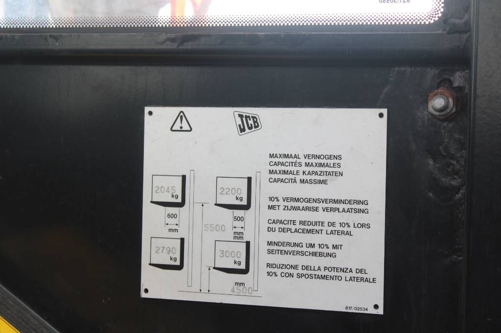 JCB 930
