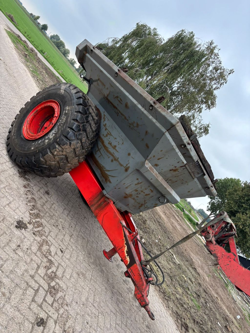 Spijkstaal ONBEKEND Kipper-dumper