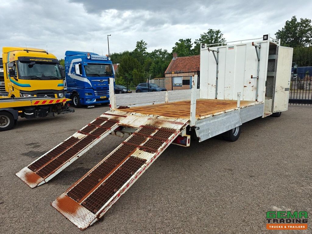 MAN TGL 12.210 4x2 Double Cab (6 persons) Euro4 - Open Load Bed + Hydraulic Ramp - Manual Transmission - Towbar