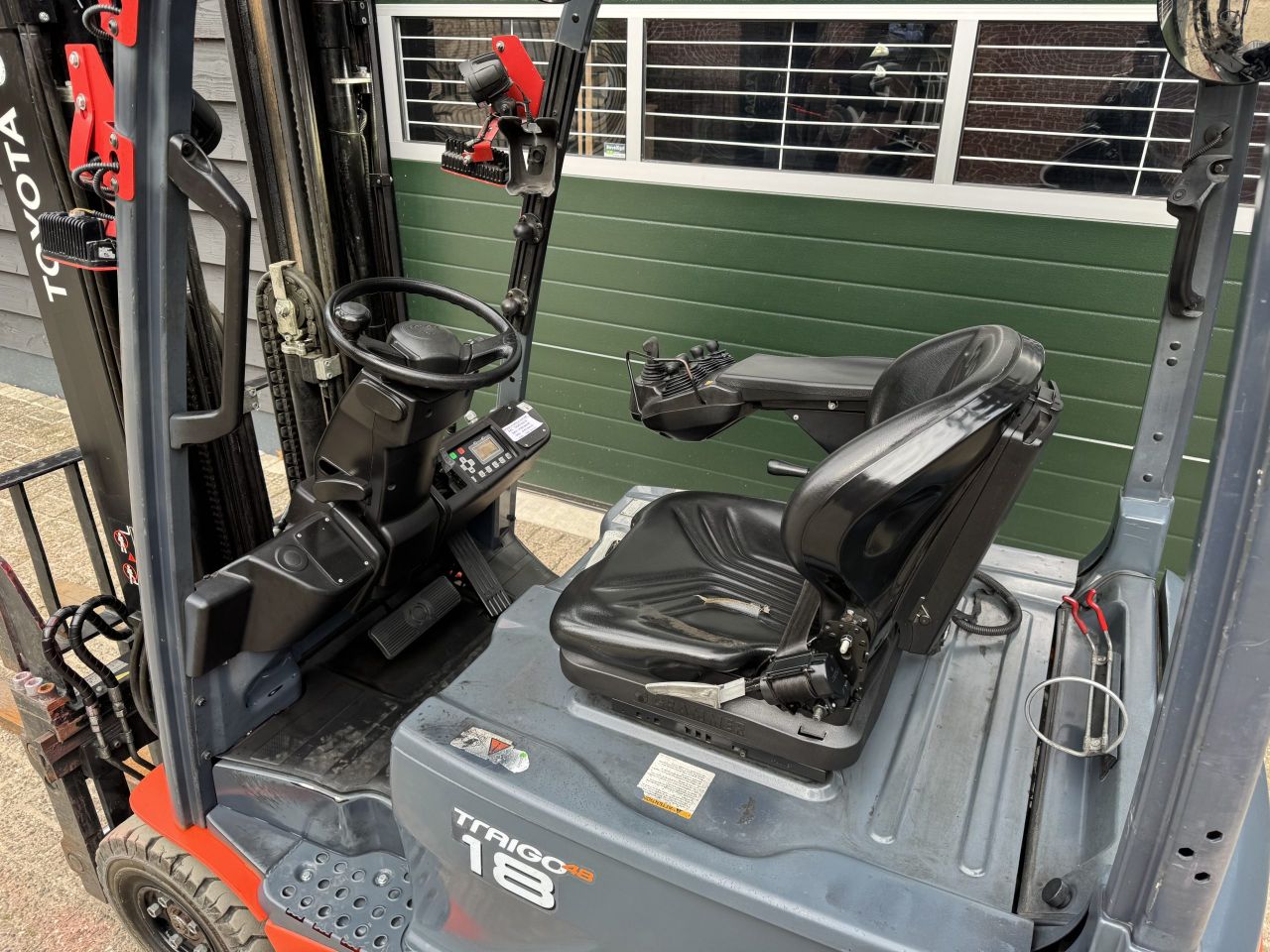 Toyota 8FBE18T elektrische heftruck / vorkheftruck (2021)