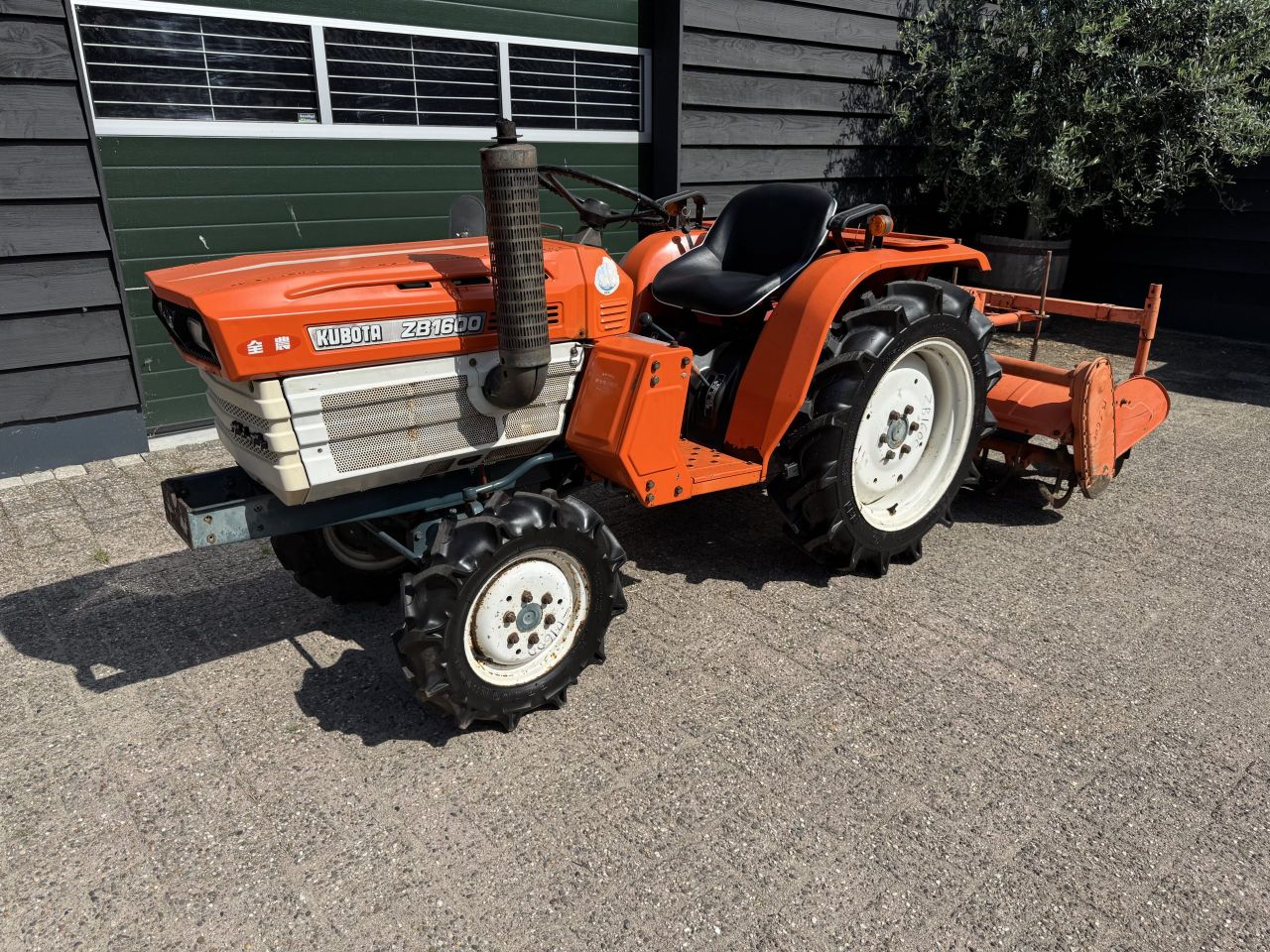 Kubota ZB1600 minitrekker /minitractor incl. frees