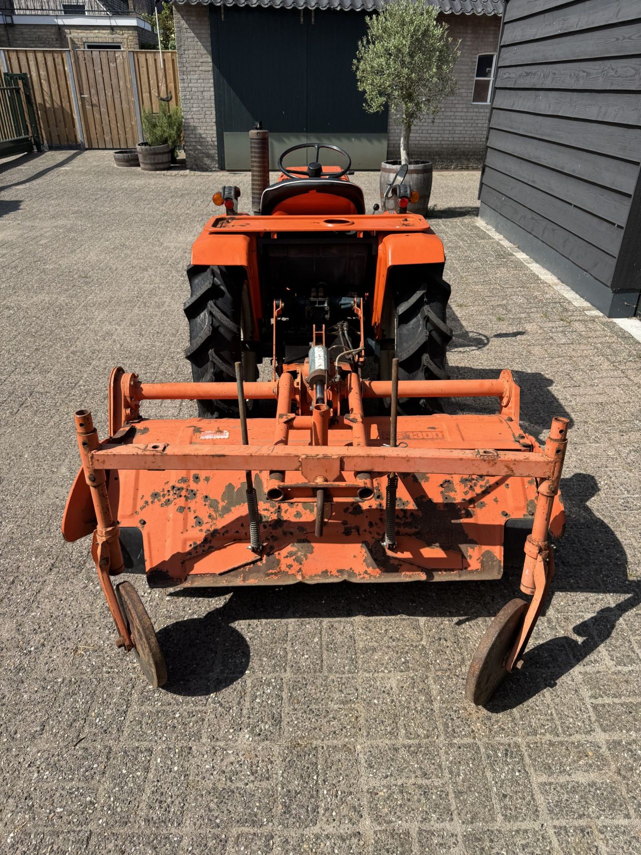 Kubota ZB1600 minitrekker /minitractor incl. frees