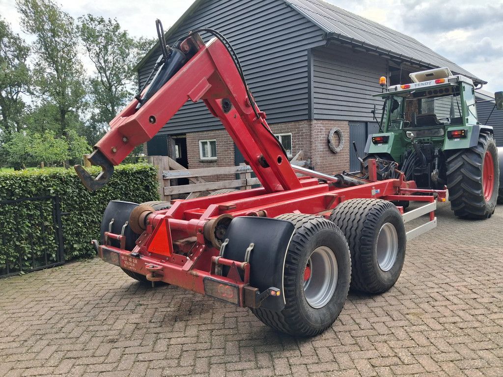 Peecon Metaltech 12ton haakarm kipper dumper