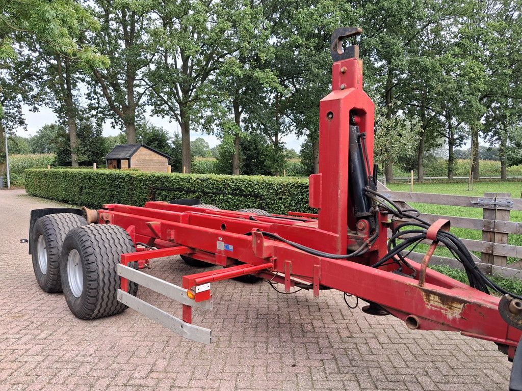 Peecon Metaltech 12ton haakarm kipper dumper