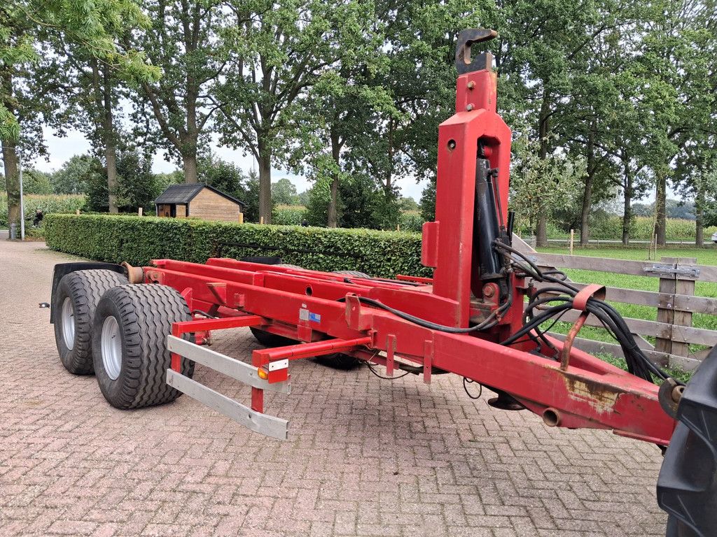 Peecon Metaltech 12ton haakarm kipper dumper