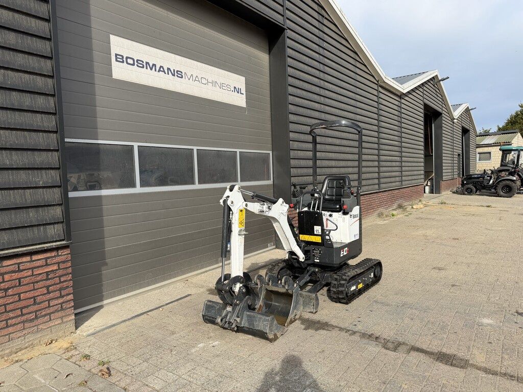 Bobcat E10 z minigraver 2024 158 uur HYDR wissel