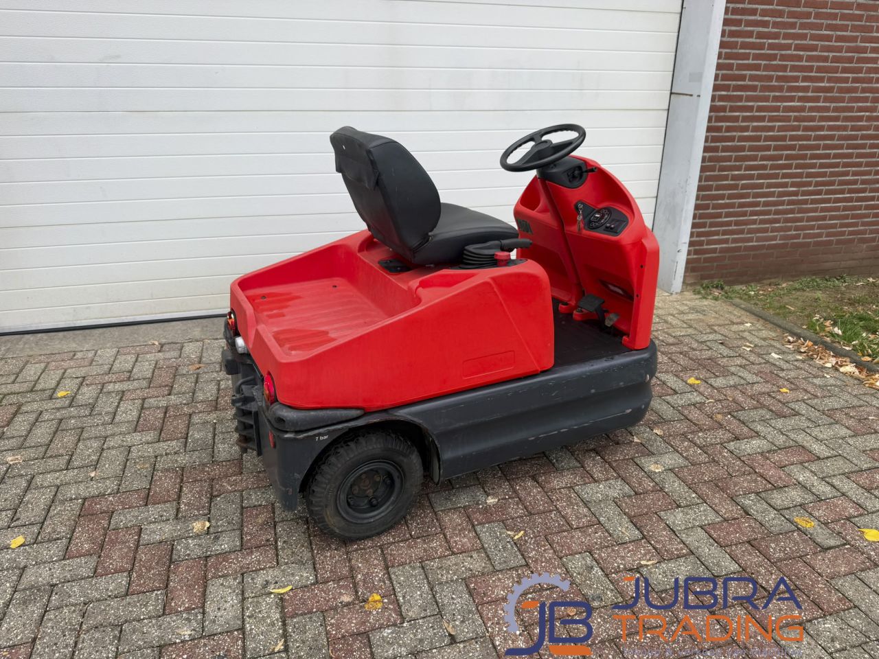 Linde P60Z Electric Tow Tractor | 2009 | 4.5T ± 20 km/h Tow Hitc