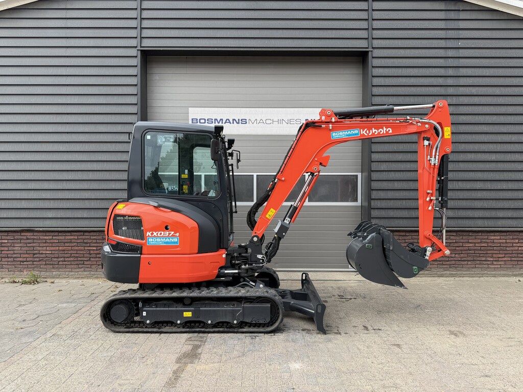 Kubota TE HUUR Kubota KX037 3.8 T minigraver