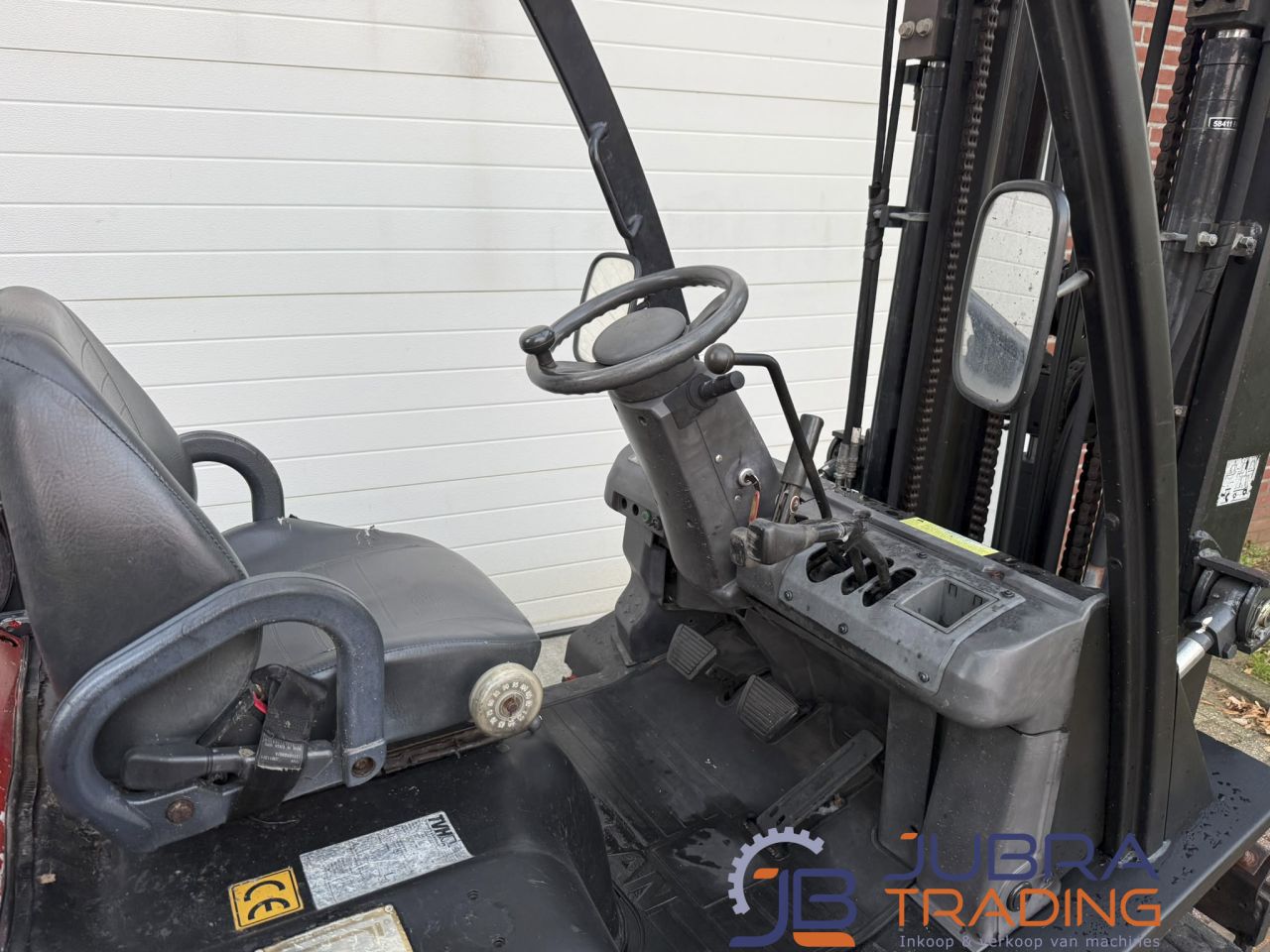Nissan FD02A25Q Diesel Forklift | 2004 | 2600H | 2.5T | 4.7M