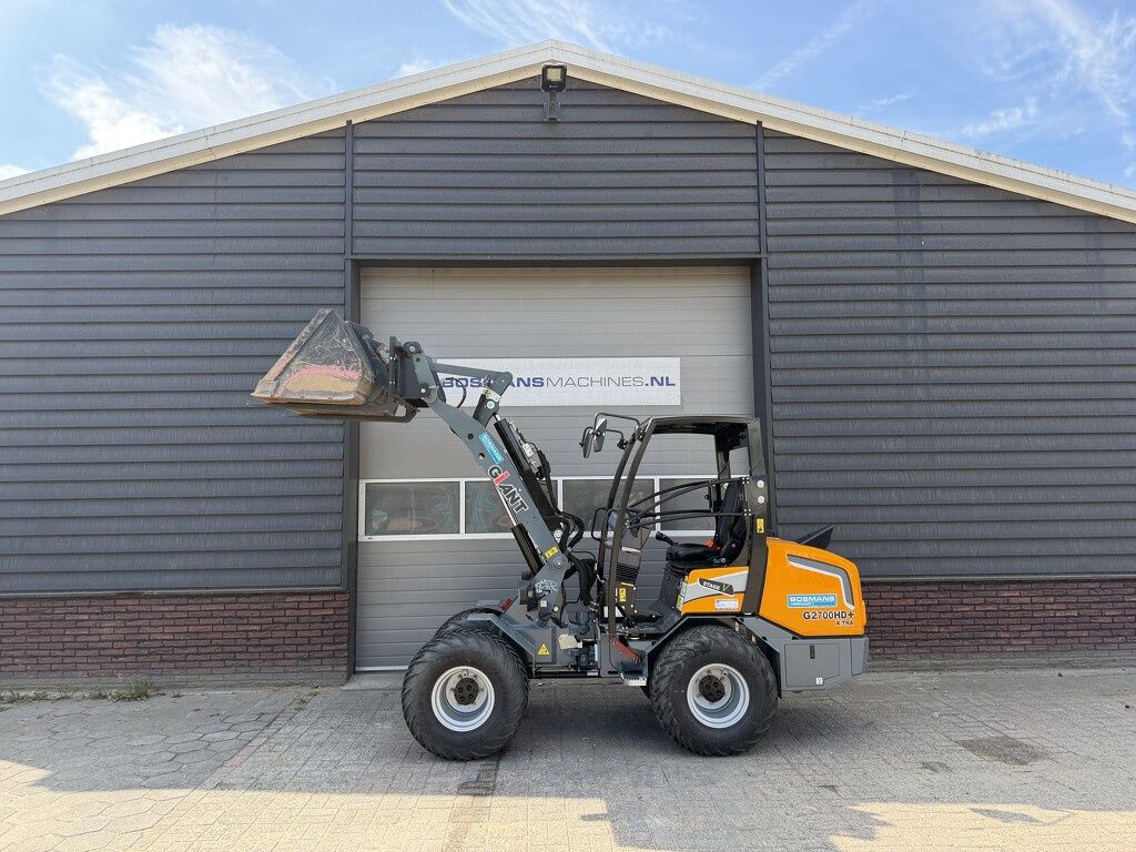 Giant G2700 X-TRA HD+ minishovel / kniklader 2026 150 uur