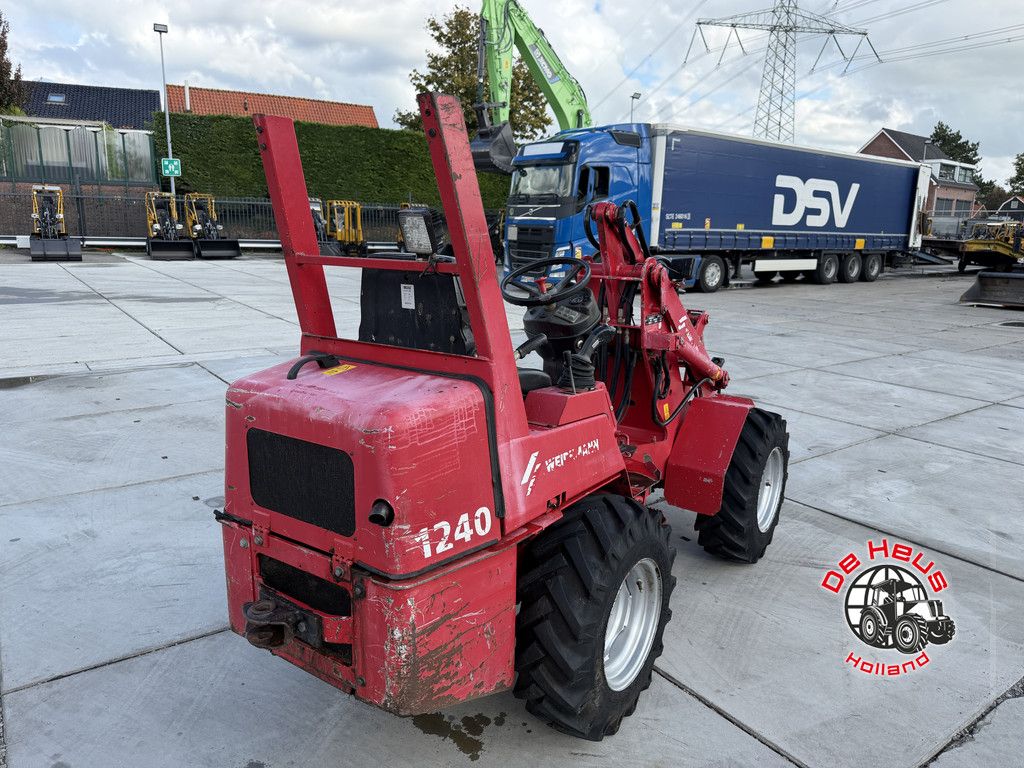 Weidemann 1240