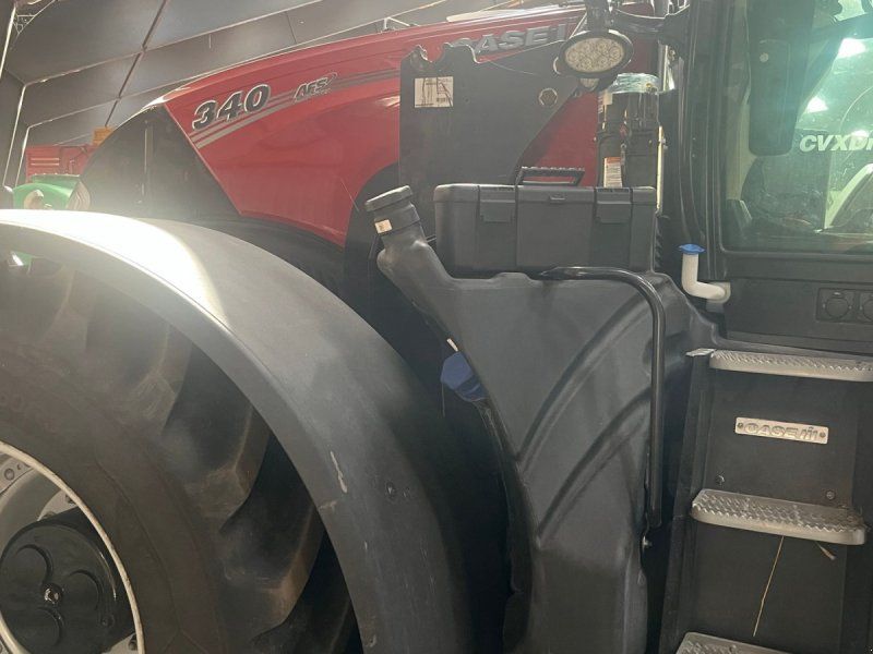 Case IH OPTUM 340 CVX. m/ frontlæsser