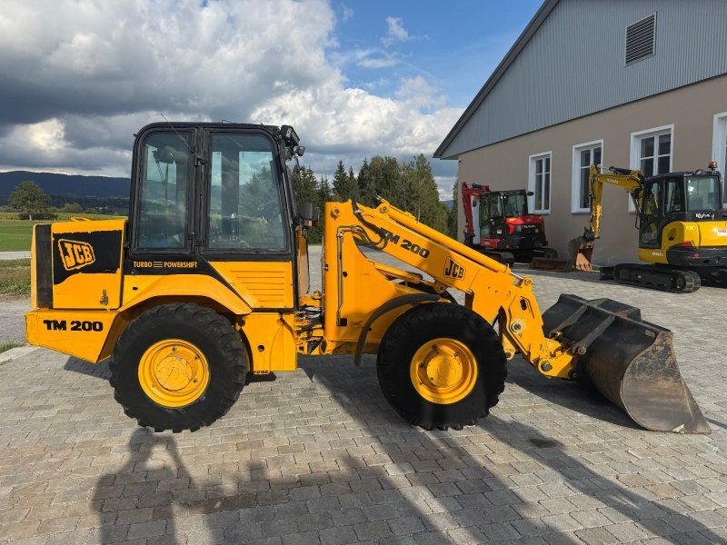 JCB TM 200
