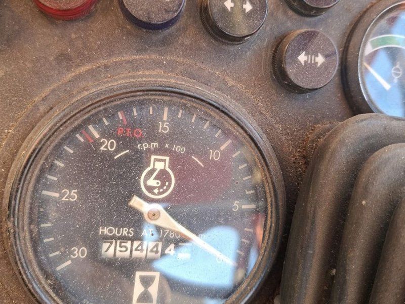 Volvo BM 700