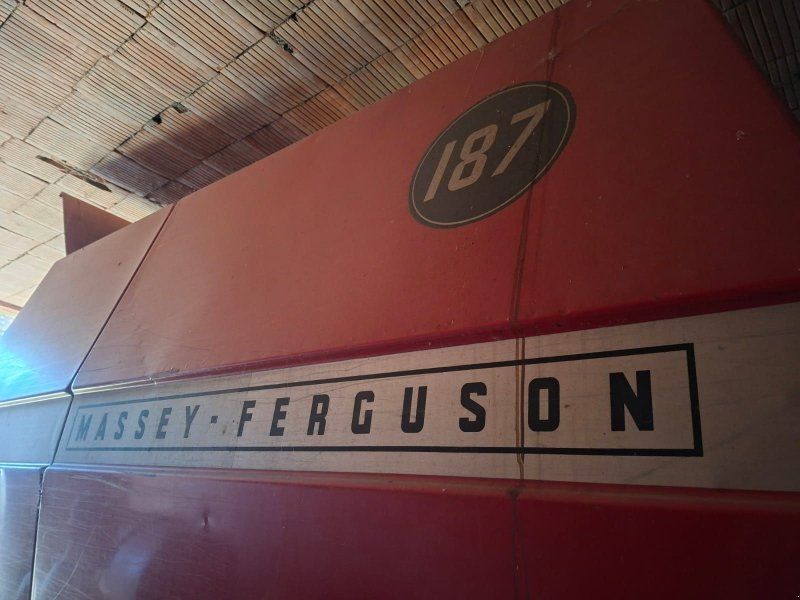 Massey Ferguson 187