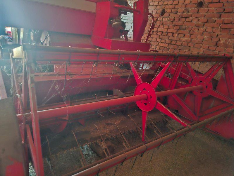 Massey Ferguson 187