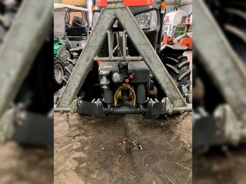 Kubota M5-071N Narrow