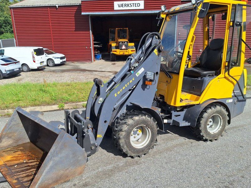 Eurotrac W11 med kabine