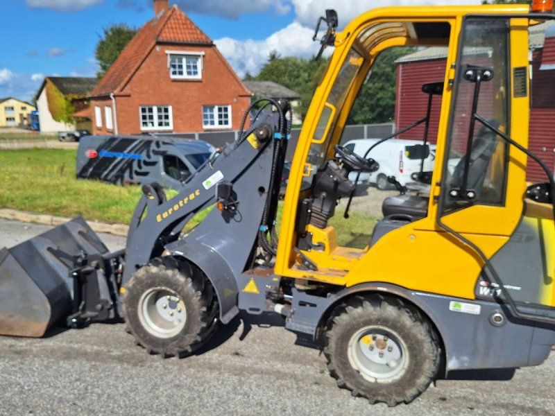 Eurotrac W11 med kabine
