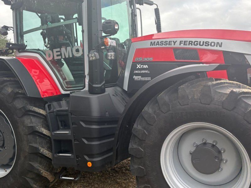 Massey Ferguson 8S.305 Dyna VT XTRA