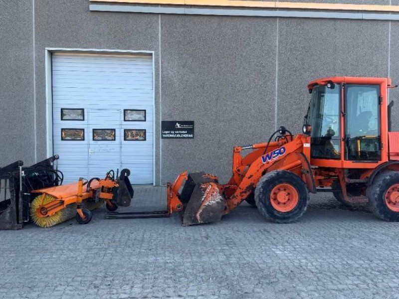 Fiat-Hitachi W 50