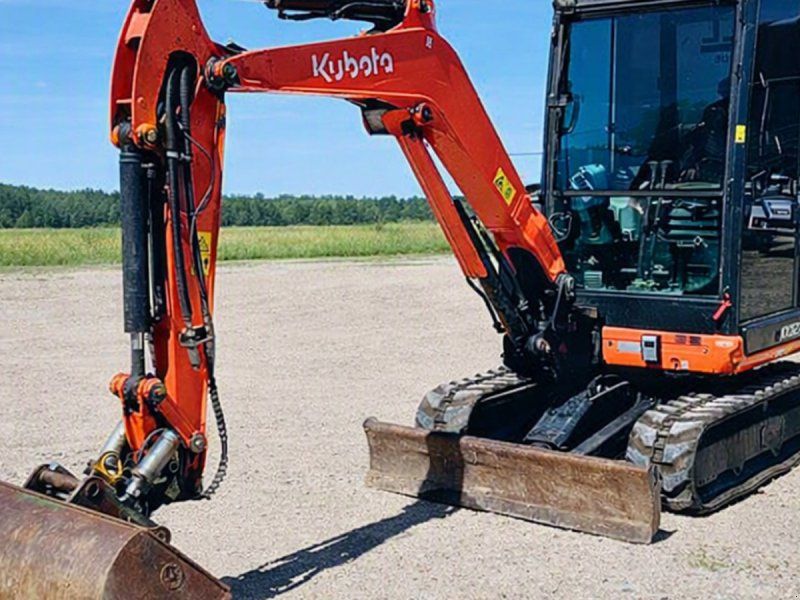 Kubota kx027-4