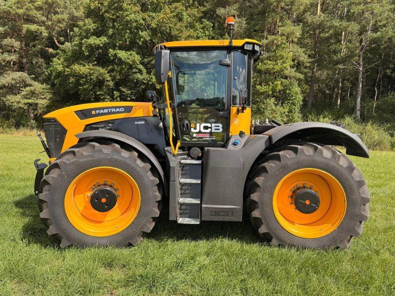 JCB Fasttrac 6300
