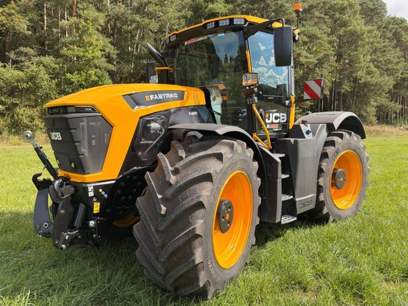JCB Fasttrac 6300