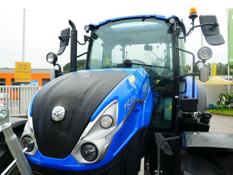 New Holland T5.90 Utility Dual Command