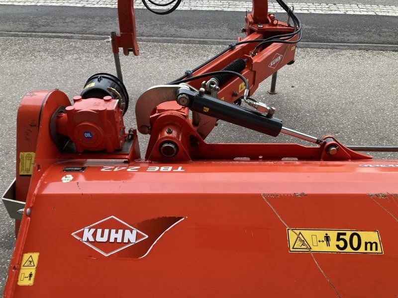 Kuhn TBE 242