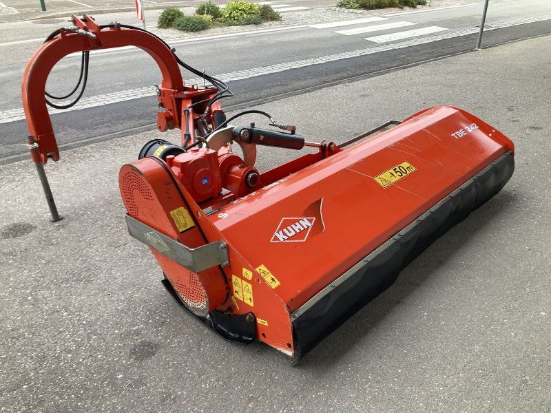 Kuhn TBE 242