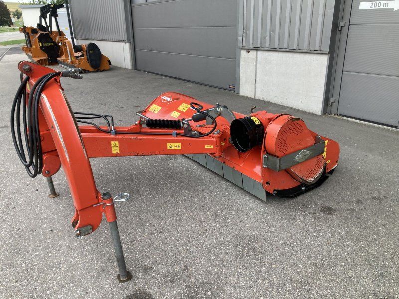 Kuhn TBE 242