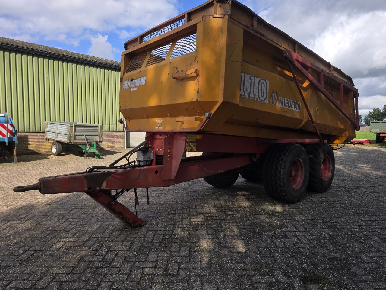 Miedema 110 kipper kiepkar