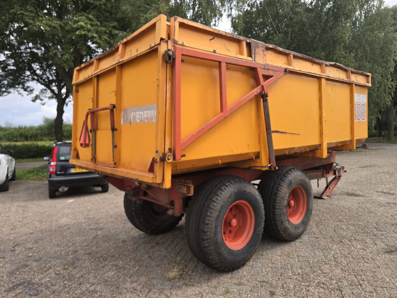 Miedema 105 kiepkar kipper