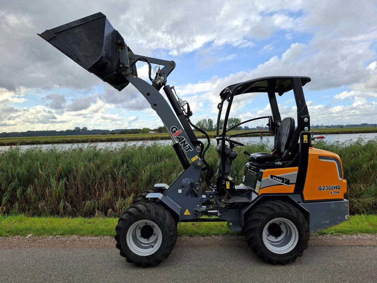 Giant G2300 HD X-TRA !!! 186 uur !!!
