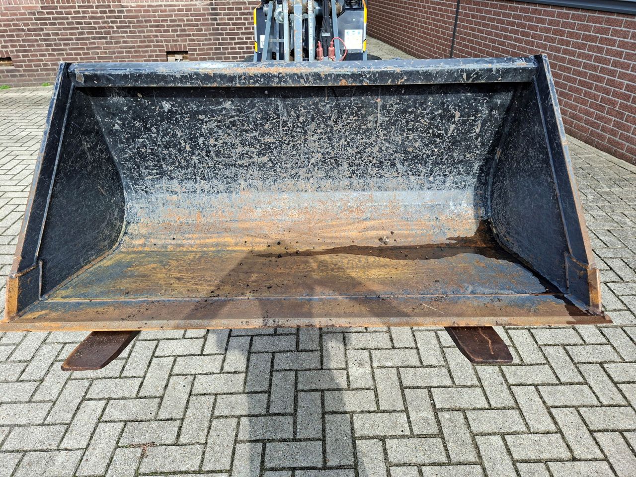 Giant G2300 HD X-TRA !!! 186 uur !!!