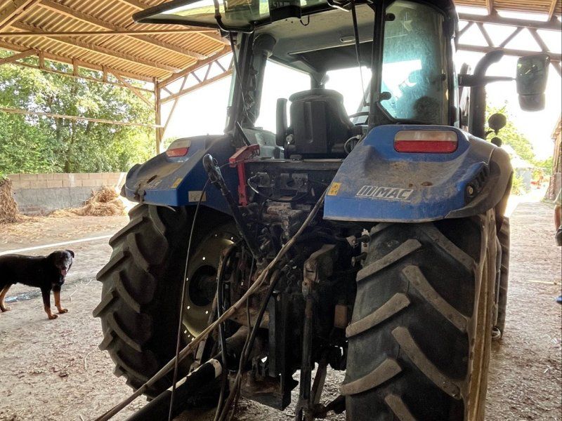 New Holland T5110EC
