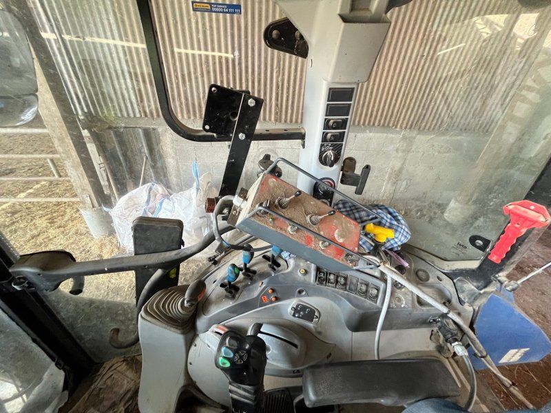 New Holland T5110EC