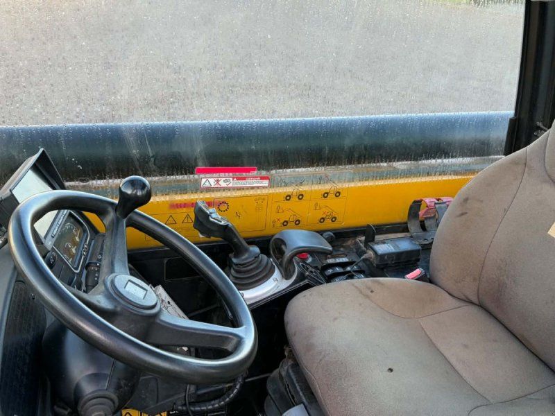 JCB 540-180 Hi-Viz