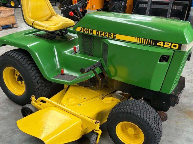 John Deere 420