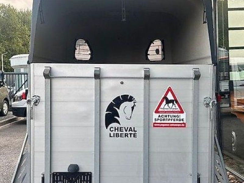 Cheval Liberte Gold 2 Pferde Vieh Vollalu 2t.