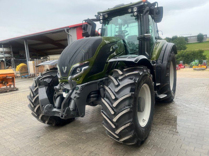 Valtra T215D m. Rüfa und FK